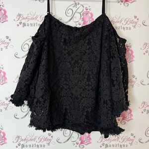 Bailey 44 lace Black flare Ruffled 3/4 Sleeve Blouse floral wide arm flowers